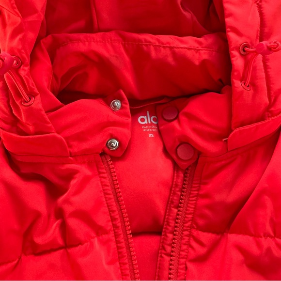 ALO Introspective Puffer Jacket - Picture 5 of 10